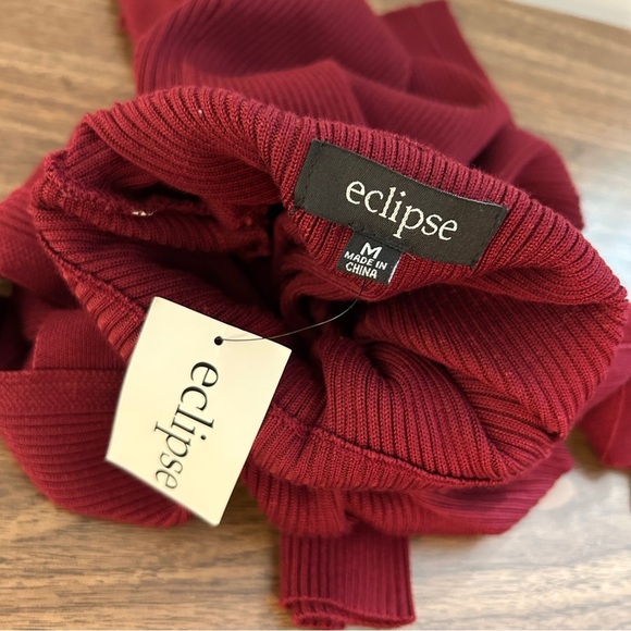 Eclipse Burgundy Turtleneck Sweater NWT M - Picture 4 of 9